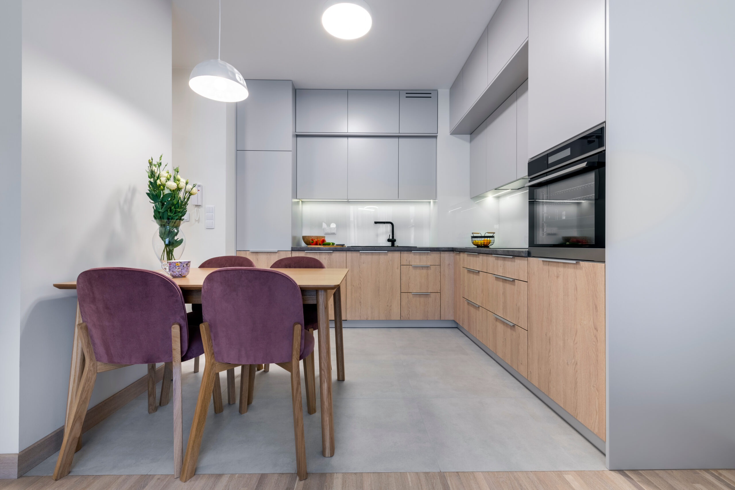 Image - Design & Renovation Airbnb Central Apartment