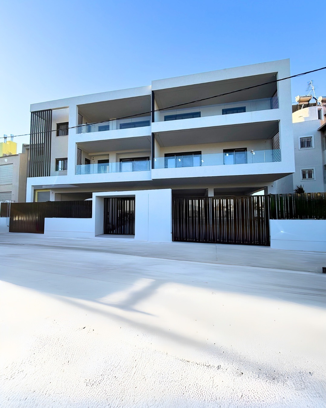 Image - Construction of Luxury Residences in Athens. Ariadni’s Residences | Essence Collection – Chalandri, Athens. In collaboration with Elysian Developments.